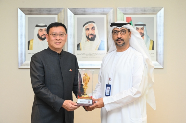 江苏海投公司总经理邹勇刚应邀拜访阿布扎比工业发展署